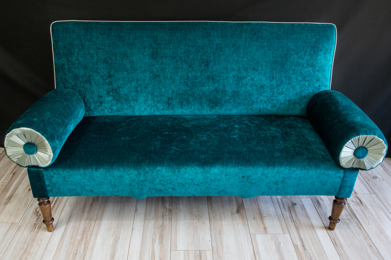 Gründerzeit Sofa, nachher